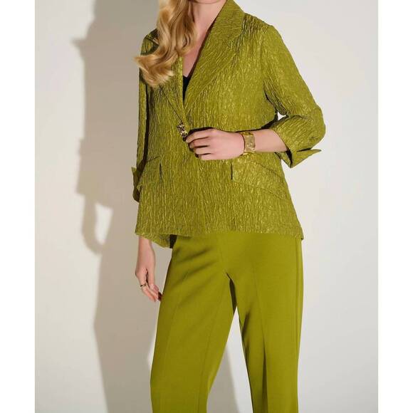 JOSEPH RIBKOFF Jackets & Blazers - NEW JOSEPH RIBKOFF textured notched collar swing jacket in fern